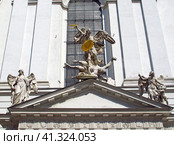 Vienna, Austria - 10 Jun 2011: The church in Vienna, Austria. Стоковое фото, фотограф Сергей Стрелков / Фотобанк Лори