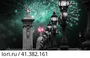 Celebratory colorful fireworks over the Lamp posts on Alexander III Bridge ( 4K, time lapse, with zoom). Paris, France. This arch bridge is one of the most beautiful river crossings in the world (2023 год). Стоковое видео, видеограф Владимир Журавлев / Фотобанк Лори