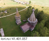 Деревянная Богоявленская церковь в Ширяихе (Ошевенск). Россия, Каргопольский район (2021 год). Стоковое фото, фотограф Яковлев Сергей / Фотобанк Лори