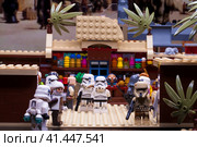 RUSSIA, April 12, 2018. Constructor Lego Star Wars. Bar in Mos-Aisli, Tatooine. Редакционное фото, фотограф Андрей Аркуша / Фотобанк Лори