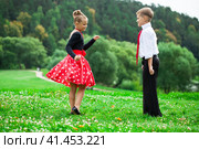 Childrens retro dance couple in suits. Стоковое фото, фотограф Андрей Аркуша / Фотобанк Лори