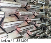 Aluminum ingots. Transportation of aluminum for export. Стоковое фото, фотограф Леонид Еремейчук / Фотобанк Лори