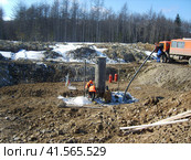 Installation of details of the pipeline. Стоковое фото, фотограф Леонид Еремейчук / Фотобанк Лори