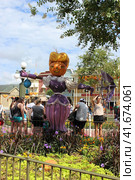 Walt Disney World Magic Kingdom in Orlando, Florida. Pumpkin. Happy Halloween (2014 год). Редакционное фото, фотограф Екатерина Каляева / Фотобанк Лори