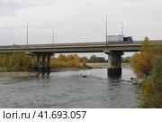 Река Кубань в Невинномысске (2023 год). Редакционное фото, фотограф Иван Дуплик / Фотобанк Лори