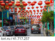 Сhina town. Streets of San Francisco (2023 год). Редакционное фото, фотограф Олег Жуков / Фотобанк Лори