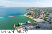 Top view of the marina and quay of Novorossiysk. Стоковое фото, фотограф Леонид Еремейчук / Фотобанк Лори