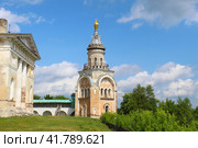 Свечная башня Новоторжского Борисоглебского монастыря в Торжке (2022 год). Стоковое фото, фотограф Иван Дуплик / Фотобанк Лори