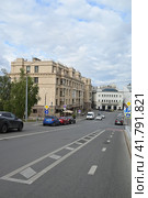 Город Казань. Улица Дзержинского 6Б. Жилой комплекс "Odetta" (2023 год). Редакционное фото, фотограф Александр Тараканов / Фотобанк Лори