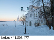 Январское утро в Калязине. Тверская область, Россия (2022 год). Стоковое фото, фотограф Виктор Карасев / Фотобанк Лори