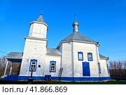 Храм в честь Владимирской иконы Божией Матери. Село Нижний Манай. Тюменская область. Россия (2023 год). Стоковое фото, фотограф Александр Тараканов / Фотобанк Лори