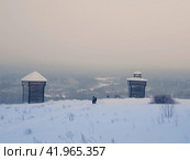 Two corner tower of the Cherdinsky Kremlin. The Spasskaya Tower of the Cherdinsky Kremlin. Beautiful winter landscape. Cherdyn, Perm Krai, Russia. (2024 год). Стоковое фото, фотограф Саблин Станислав / Фотобанк Лори