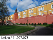 Средняя Арсенальная башня Московского Кремля (2010 год). Стоковое фото, фотограф lana1501 / Фотобанк Лори