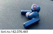 Moscow January 20 2024, JBL Wireless Earbuds. JBL Blue color Tune 230NC TWS Bluetooth wireless earphones\earbuds. Редакционное фото, фотограф Скрипачев Антон / Фотобанк Лори