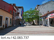 Podgorica, Montenegro - 07 May 2018: The street in Podgorica city, Montenegro. Редакционное фото, фотограф Сергей Стрелков / Фотобанк Лори