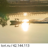 Активный отдых. Вейкбординг  Wakeboarding (2019 год). Редакционное фото, фотограф Александр К / Фотобанк Лори