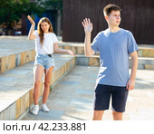 A couple is having an arguement. Стоковое фото, фотограф Яков Филимонов / Фотобанк Лори