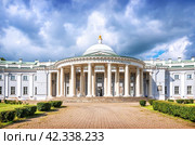 Странноприимный дом графа Шереметева, СКЛИФ, НИИ Скорой Помощи имени Склифософского, Садовое Кольцо, Москва (2023 год). Стоковое фото, фотограф Baturina Yuliya / Фотобанк Лори