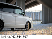 KRASNOYARSK, RUSSIA - December 27, 2023: White Honda Stepwgn Spada RP6 2023. Редакционное фото, фотограф Плотников Дмитрий / Фотобанк Лори