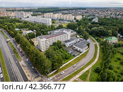 Вид с высоты на МНТК «Микрохирургия глаза» в Чебоксарах (аэросъемка 2022 года) Редакционное фото, фотограф Владислав Самошкин / Фотобанк Лори