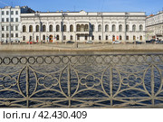 Санкт-Петербург. Река Фонтанка. Музей Фаберже (2017 год). Редакционное фото, фотограф Александр Алексеев / Фотобанк Лори