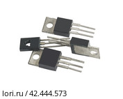 Мощные транзисторы на белом фоне. Power transistor on a white background. Стоковое фото, фотограф Татьяна Д / Фотобанк Лори