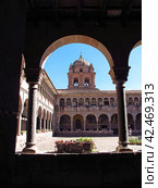 Iglesia De Santo Domingo, the ancient church, Inca temple of Sun, Cusco, Peru (2011 год). Редакционное фото, фотограф Сергей Стрелков / Фотобанк Лори