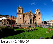 Cusco, Peru - 06 May 2011: Cusco Cathedral, the ancient church in Cusco, Peru. Редакционное фото, фотограф Сергей Стрелков / Фотобанк Лори