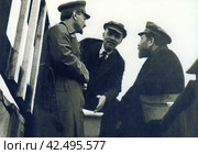 Л.Д. Троцкий, В.И. Ленин, Л.Б. Каменев на Красной площади. Москва, 1920 год. Стоковое фото, фотограф Сергей Елизарьев / Фотобанк Лори