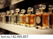 Luxury perfume shop at mall. Generate Ai. Стоковое AI-изображение, AI-художник Иван Рябоконь / Фотобанк Лори