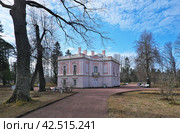 St. Petersburg, Oranienbaum palace and park ensemble, The Palace of Peter III (part of the Peterstadt toy fortress) Редакционное фото, фотограф Елена  Попкова / Фотобанк Лори