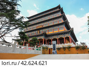 Qinghuangdao, Hebei province,China, buddhist temple "Nandasi". Циньхуандао, Китай, буддистский храм Нандасы (2015 год). Стоковое фото, фотограф Римма Тельнова / Фотобанк Лори