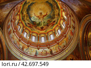 Храм Христа Спасителя, роспись купола, Небо. Cathedral of Christ the Savior, dome painting, Sky. (2016 год). Редакционное фото, фотограф Зимбачевский Виктор / Фотобанк Лори