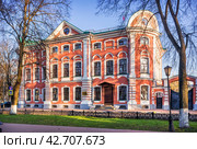 Ярославская Духовная Семинария, Золотое Кольцо, Ярославль (2021 год). Стоковое фото, фотограф Baturina Yuliya / Фотобанк Лори