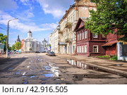 Смоленская церковь,Доходный дом И.П.Третьякова, улица Симановского, Кострома (2014 год). Стоковое фото, фотограф Baturina Yuliya / Фотобанк Лори