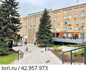 "Трёхгорная мануфактура" в Москве весной. Редакционное фото, фотограф Овчинникова Ирина / Фотобанк Лори
