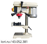 Сверлильный станок на белом фоне. Drilling Bench Press isolated on white background. Стоковое фото, фотограф Татьяна Д / Фотобанк Лори