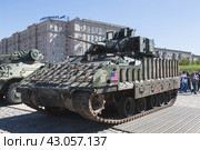 Боевая машина пехоты M22 (Брэдли), производства США на выставке трофейной техники на Поклонной горе (2024 год). Редакционное фото, фотограф Наталья Волкова / Фотобанк Лори