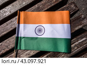 A paper Indian flag. Стоковое фото, фотограф Iva Noel / Фотобанк Лори