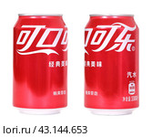 Coca-Cola (2024 год). Редакционное фото, фотограф Art Konovalov / Фотобанк Лори