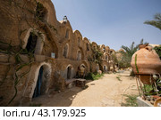 Traditional ancient multi-level earthen granaries in Ksar Medenine. Стоковое фото, фотограф Яков Филимонов / Фотобанк Лори