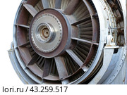 Морской корабельный турбовальный двигатель на белом фоне. Marine ship turboshaft engine on a white background. Стоковое фото, фотограф Татьяна Д / Фотобанк Лори
