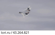 Moscow Russia Zhukovsky Airfield 25 July 2021: Demonstration of the latest Russian SU-57 fighterof the international aerospace salon MAKS-2021. Стоковое фото, фотограф Фотограф / Фотобанк Лори