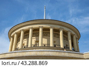 Фрагмент здания станции метро "Площадь Восстания". Санкт-Петербург (2024 год). Редакционное фото, фотограф Анна Карасева / Фотобанк Лори