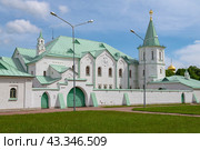 Здание Ратной палаты (Музей Первой мировой войны) июньским днем. Царское Село (2024 год). Редакционное фото, фотограф Виктор Карасев / Фотобанк Лори