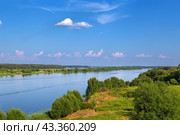 Landscape with Volga river, Russia (2022 год). Стоковое фото, фотограф Boris Breytman / Фотобанк Лори