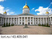 RUSSIA, SAMARA, MAY 02, 2024 - Cyril and Methodius cathedral. Стоковое фото, фотограф Андрей Аркуша / Фотобанк Лори