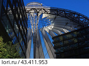 The building in Potsdamer Platz, Berlin, Germany (2015 год). Стоковое фото, фотограф Сергей Стрелков / Фотобанк Лори