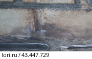 Welding work, welding seam, metal, welder сварочные работы, сварочный шов, металл, сварщик. Стоковое видео, видеограф Опока Алексей / Фотобанк Лори