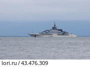 Суперяхта Nord. Петропавловск-Камчатский, Камчатка, Дальний Восток России. Большая яхта на рейде в Авачинской бухте. Дорогая красивая яхта класса люкс. (2022 год). Редакционное фото, фотограф Андрей Степанов / Фотобанк Лори